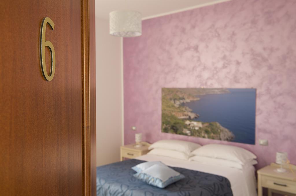 I Segreti Di Antonina Hotel Castelluzzo Bagian luar foto