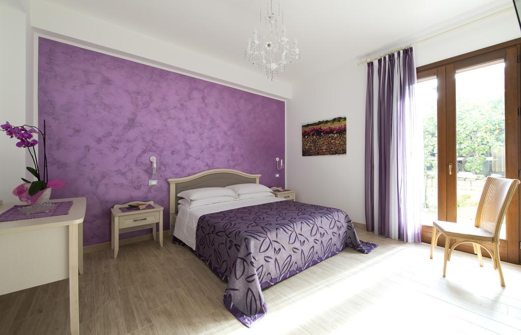 I Segreti Di Antonina Hotel Castelluzzo Bagian luar foto